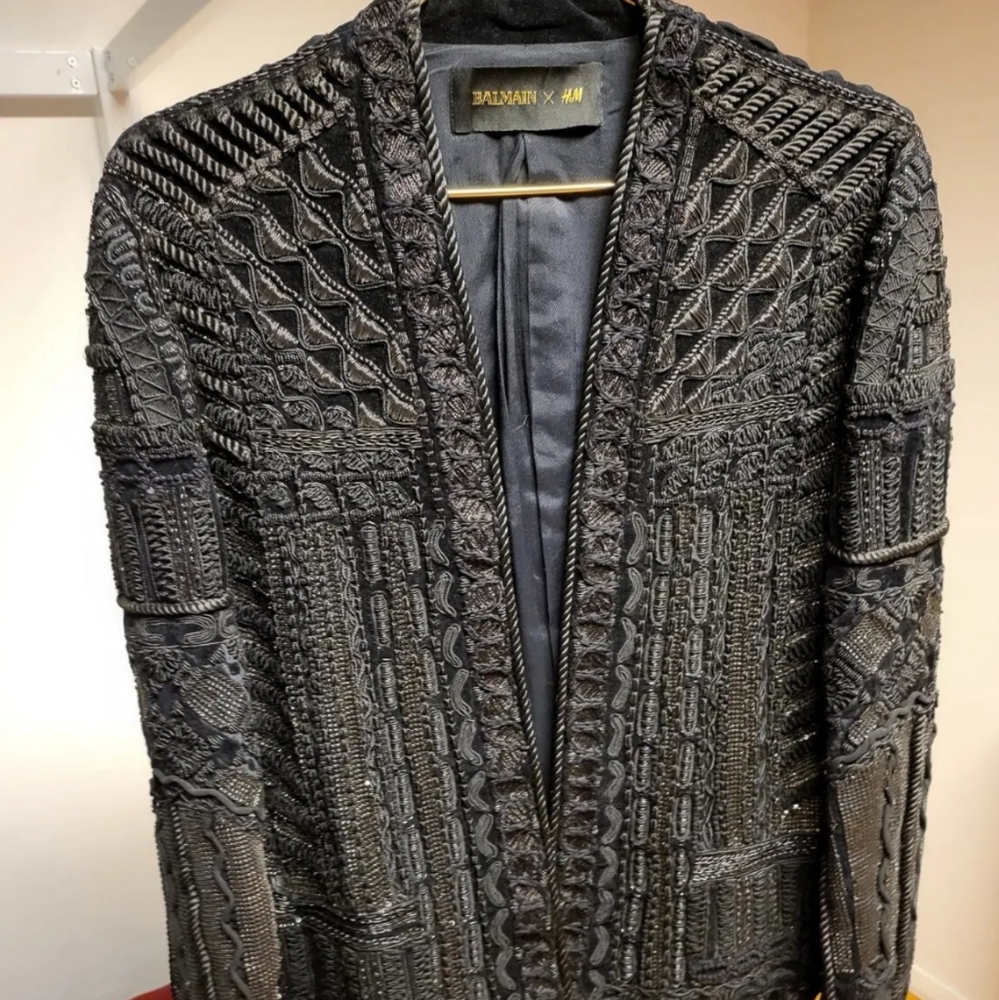 Authentic Balmain x H&M Embroidered Jacket US 34R - Picture 4 of 10
